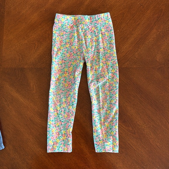 Carters Toddler Girl Demin Top/ Legging Set - Size 2T - Picture 6 of 8
